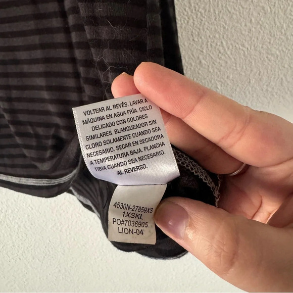 Jeweled Dancing Skeleton Striped Halloween Top Festive Cozy 1X - Picture 9 of 11